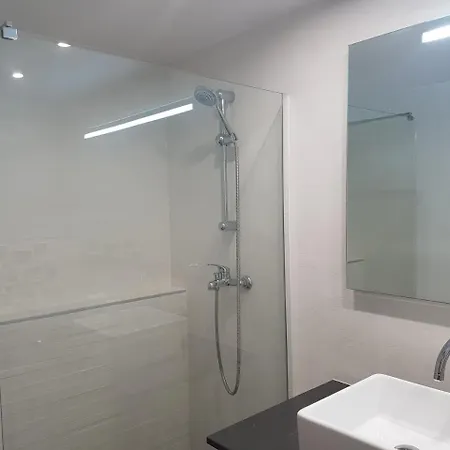 Carrer Mas Sais Apartment